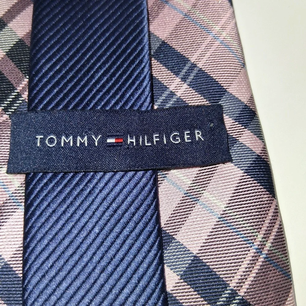 TOMMY HILFIGER 100% Silk Tie Multicolor Pastel Preppy